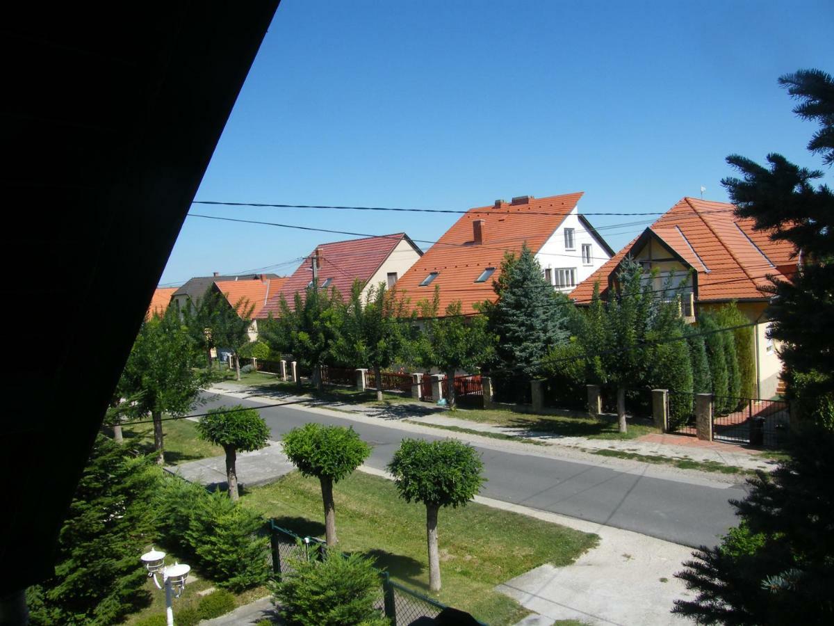 Apartmán Roland Apartman Balatonlelle Exteriér fotografie